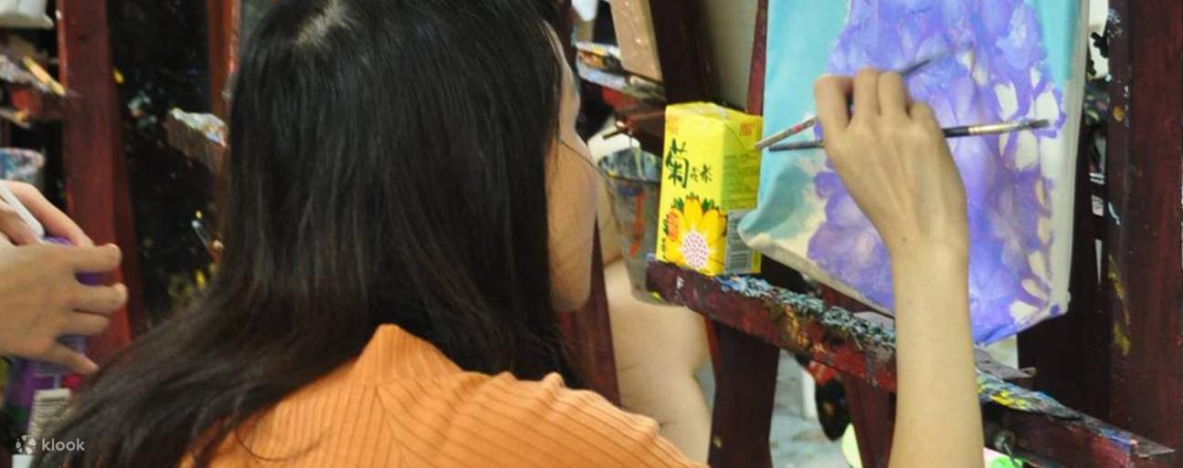 Clase de pintura de tote bags en Aura Art Causeway Bay